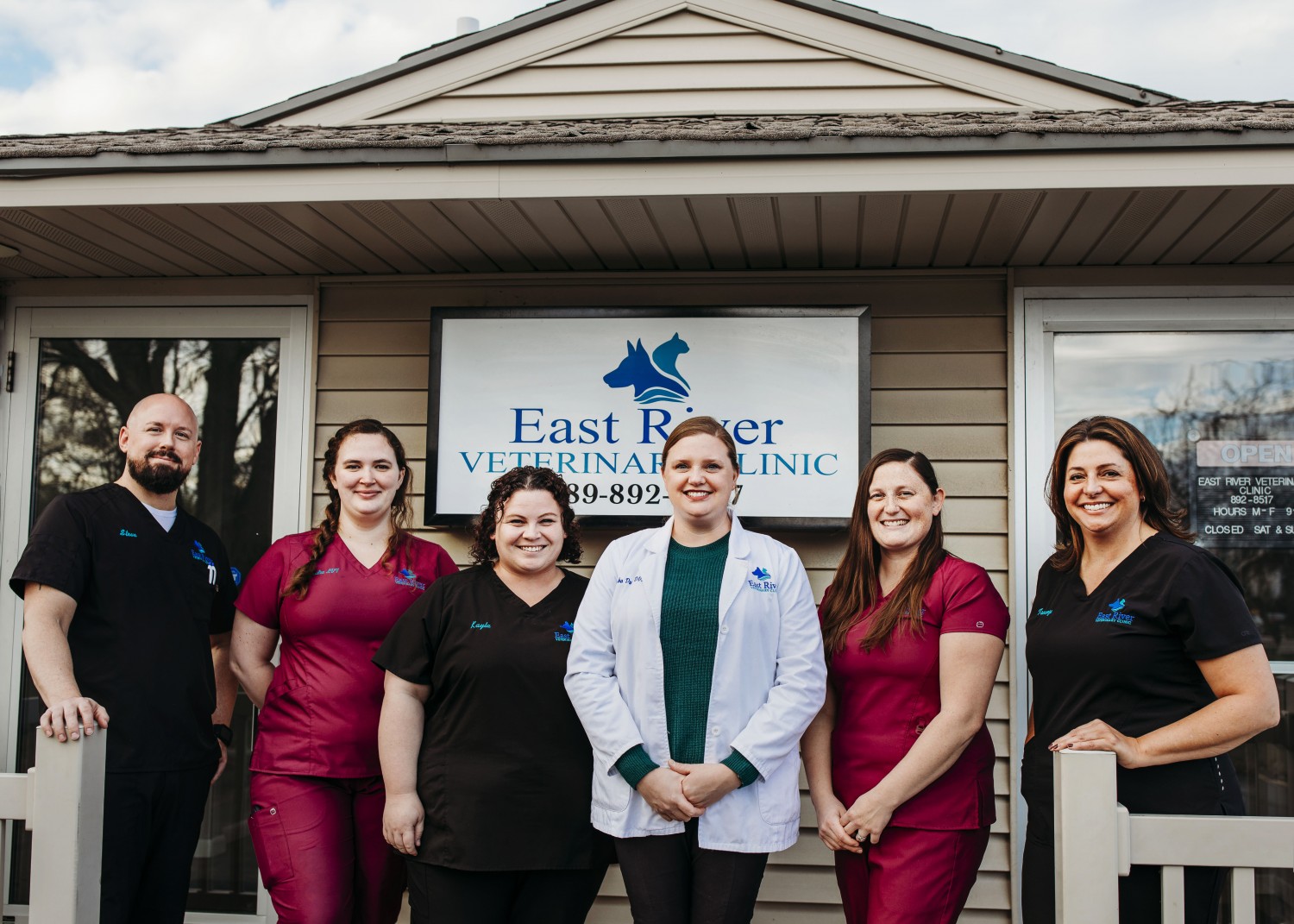 East River Veterinary Clinic team photo